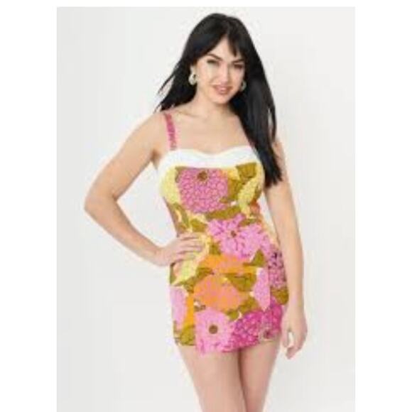 Unique Vintage Pants - Unique Vintage 1950s Rockabilly Floral Romper Pink and Yellow Sz 3X NWT #13